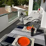 - Vue Golf Pres De La *